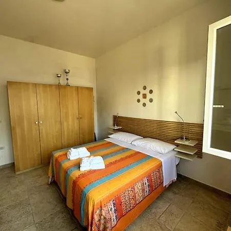 Apartment Lisbona 21 Santa Cesarea Terme